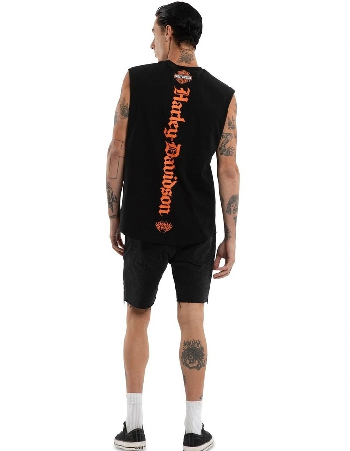 Chapter Singlet in Black image 5