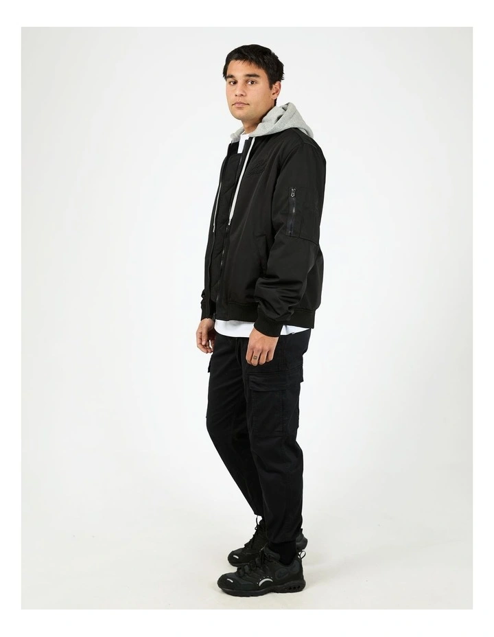 Radio Bomber in Black image 6