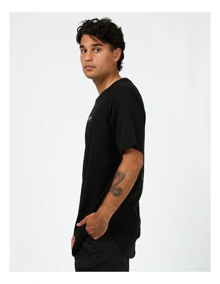 Pace Raglan Tee in Black image 6