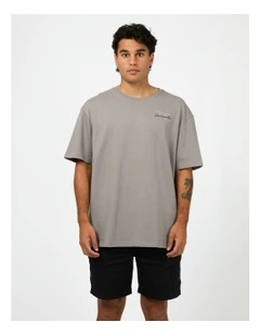 Link Script Tee in Grery
