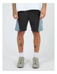 Quantum Fleece Short
