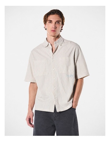 Beige/Off White colour