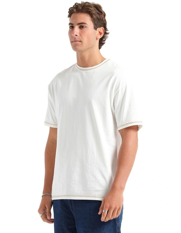 Felix T-Shirt in Off White image 3