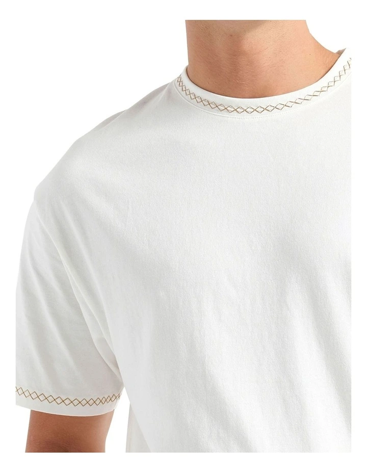 Felix T-Shirt in Off White image 7