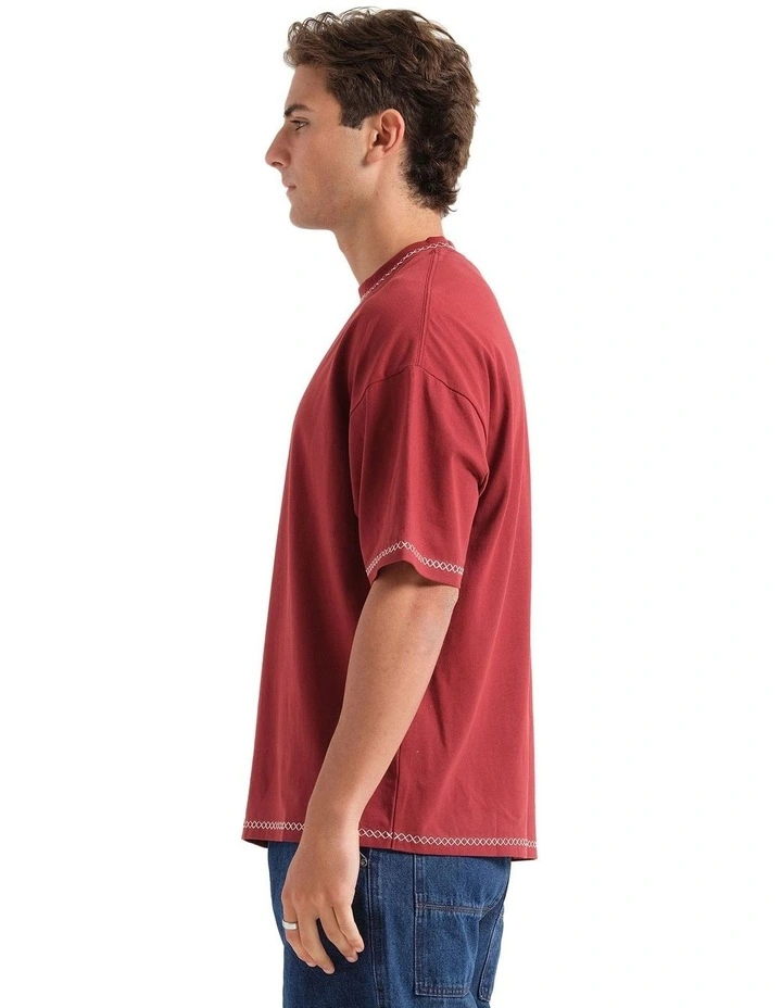 Felix T-Shirt in Burdgundy image 4