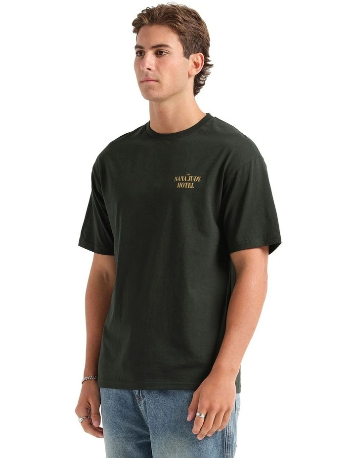 Spencer T-Shirt in Dark Green image 3
