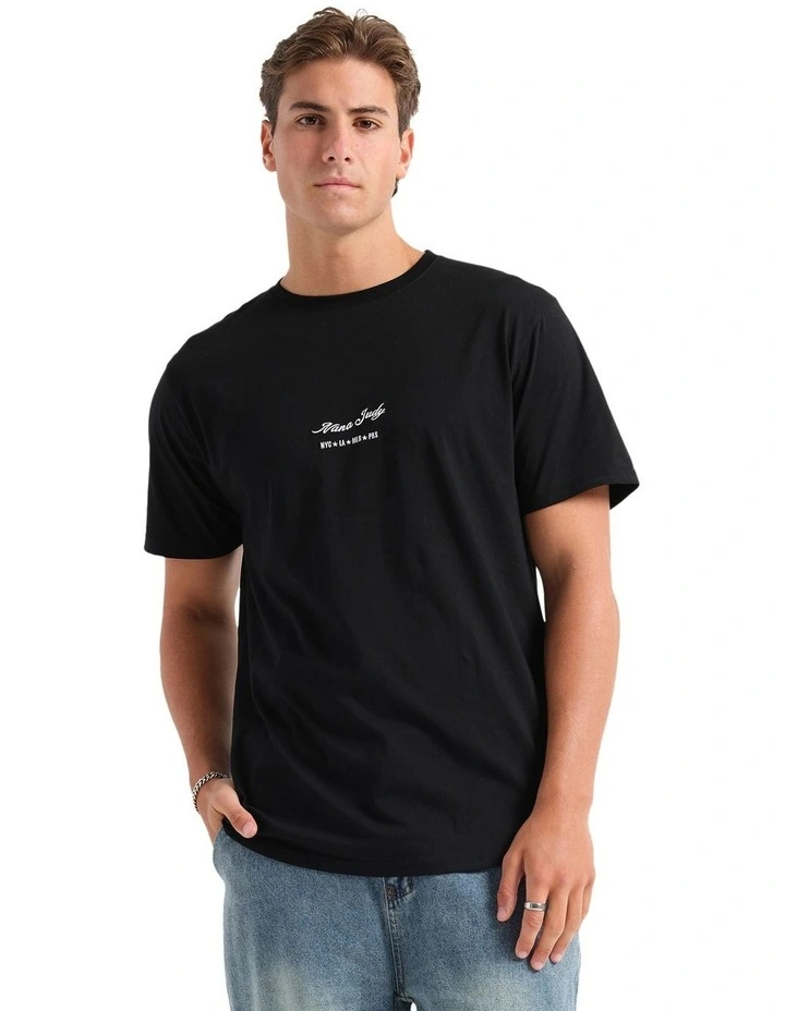 Signature T-shirt in Black image 5