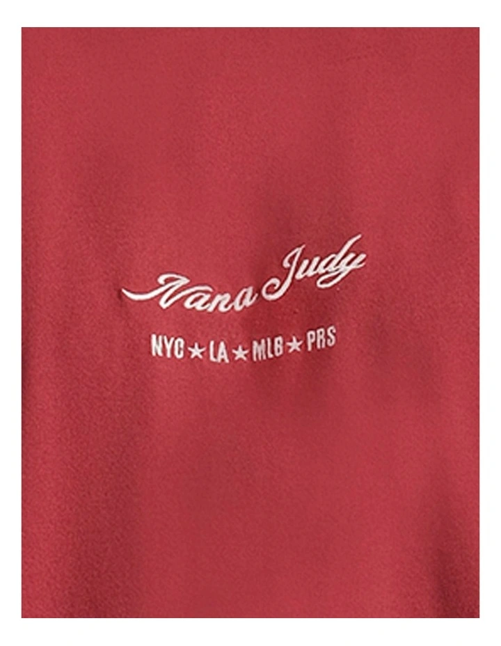Signature T-shirt in Burgundy image 7