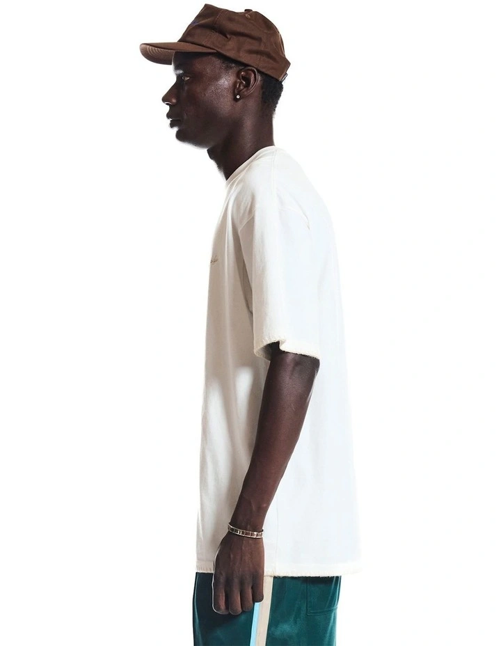 Lakeview T-shirt in Off White image 3