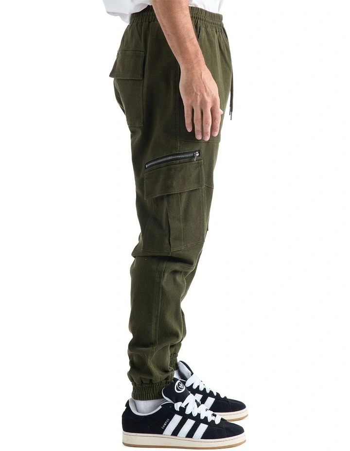 State Jogger in Green image 3