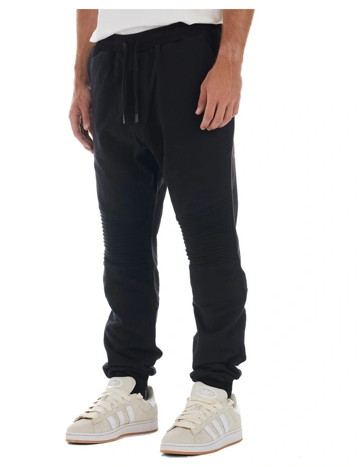 Bleecker Pant in Black image 4