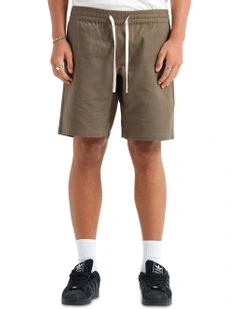 Villa Shorts in Khaki