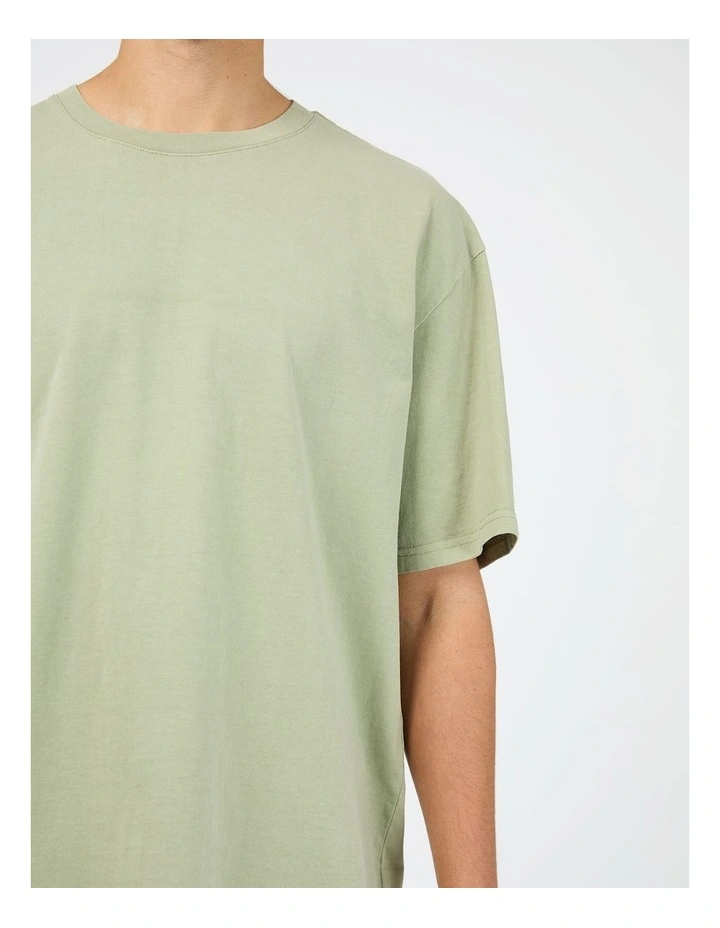 Essential Tee in Green image 4