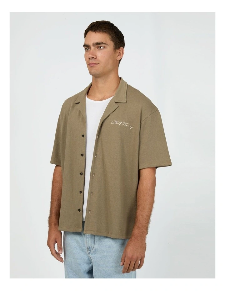 Rays Short Sleeve Shirt in Oilve image 2