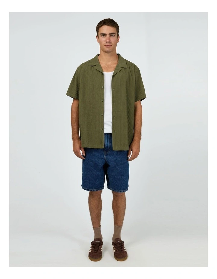 Conquer Short Sleeve Shirt in Green image 1