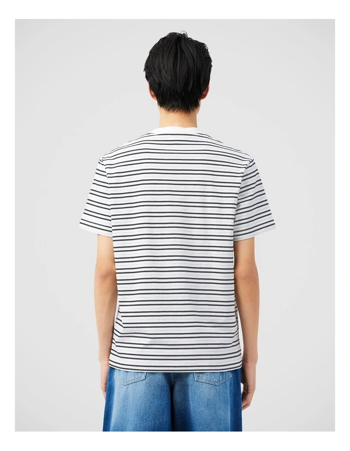 Core Essentials Medium Jersey T-Shirt Blackbird/Flour image 2