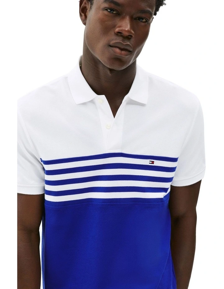 Colourblock Regular Polo in Blue image 3