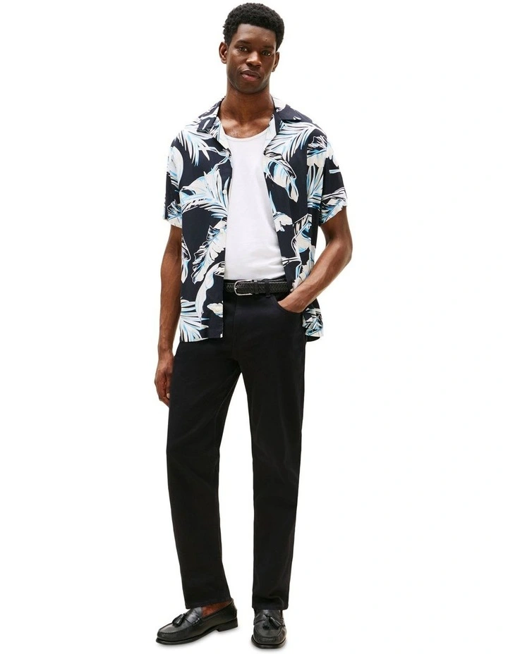 Lightweight Regular Fit Tropical Short Sleeve Shirt in Black image 4