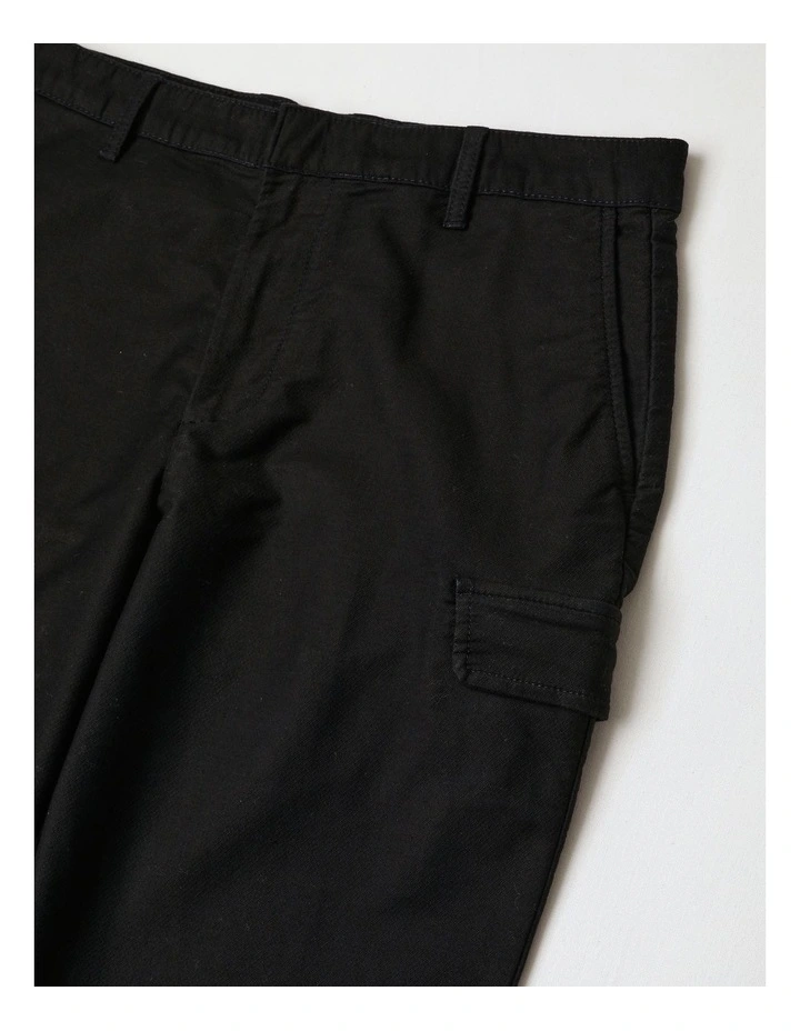Trouser in Deep Navy image 3