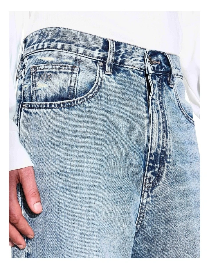 Relaxed Leg 5-Pocket Denim Jeans in Blue image 4