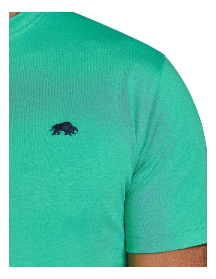 Classic Organic T-Shirt in Green image 4
