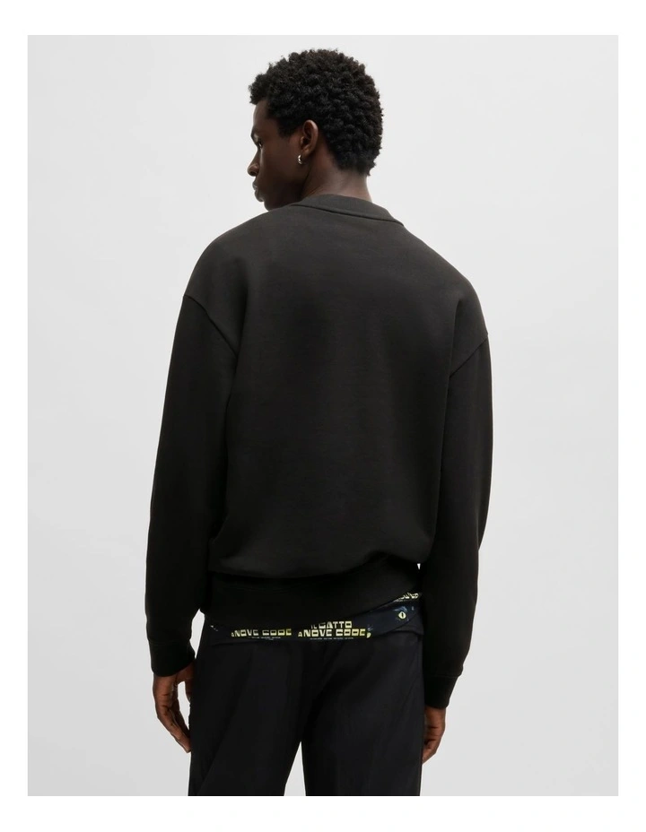 Dapocrew Sweat Top in Black image 2