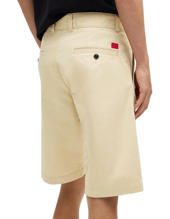 Darik Shorts in Open Beige image 3