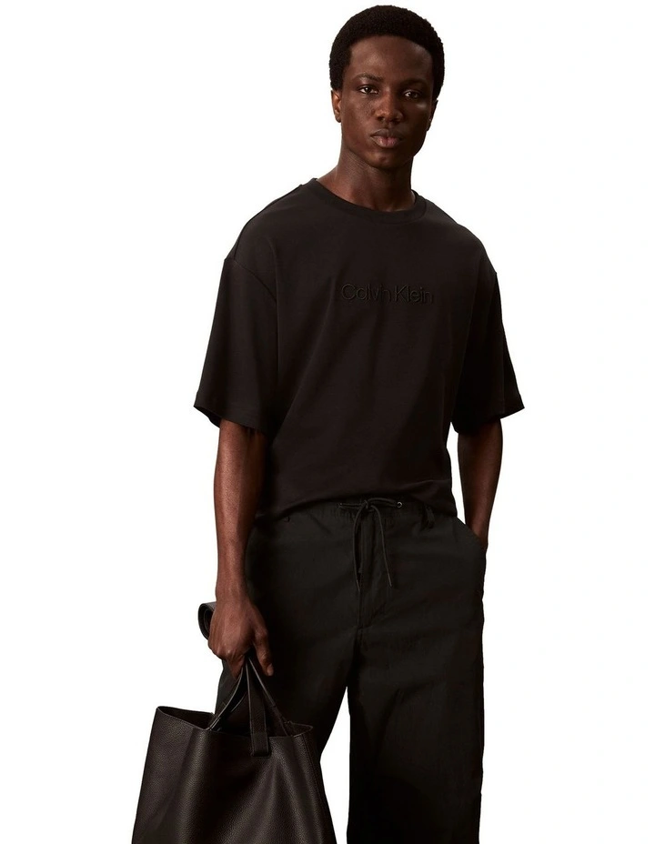 Relaxed Fashion Logo Tee in Black image 3
