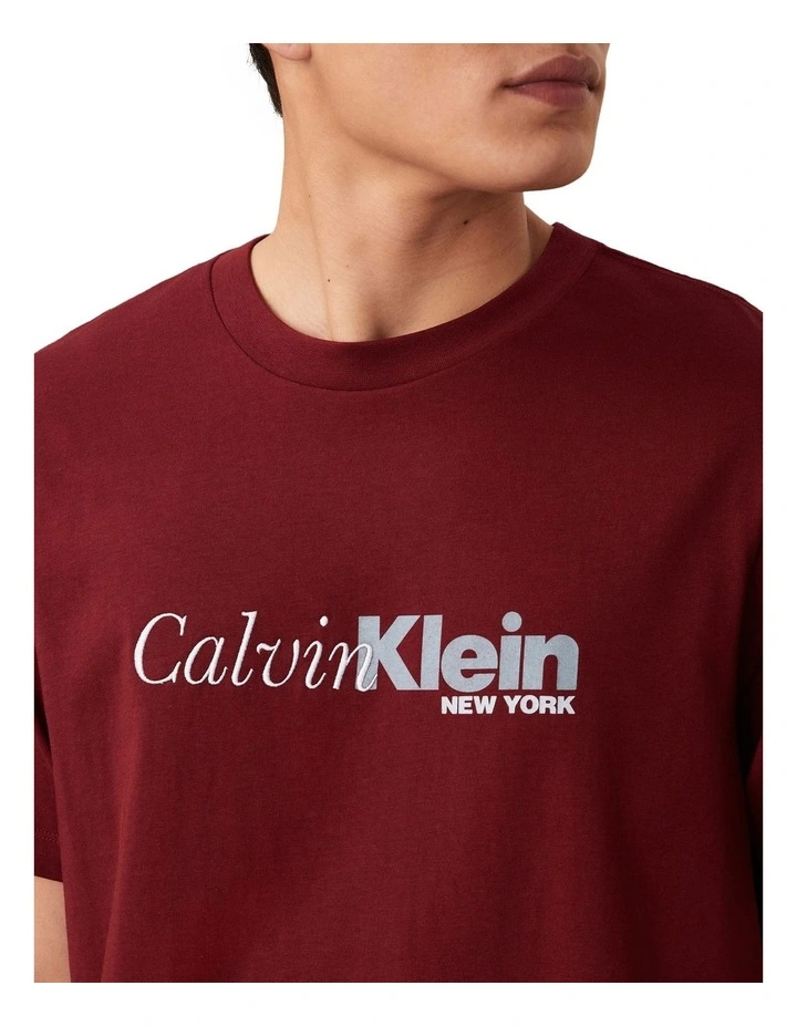 Cursive Graphic Tee in Renaissance Red image 3