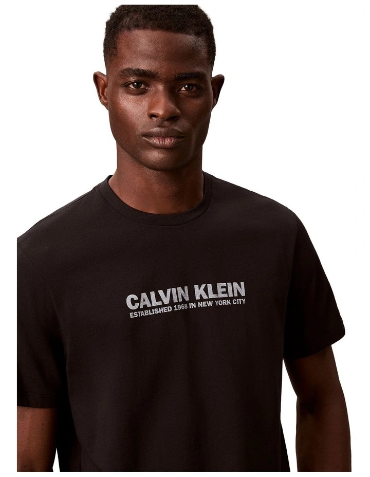 Short Sleeve Logo Graphic Tee in Black image 4