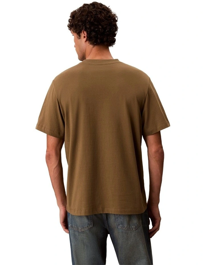 Spacer T-shirt in Capers image 2