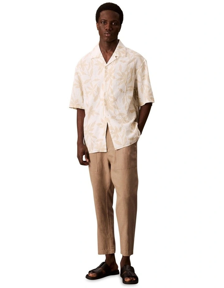 Camp Collar Aop Linen Relaxed Short Sleeve Shirt in Pistachio Shell image 5
