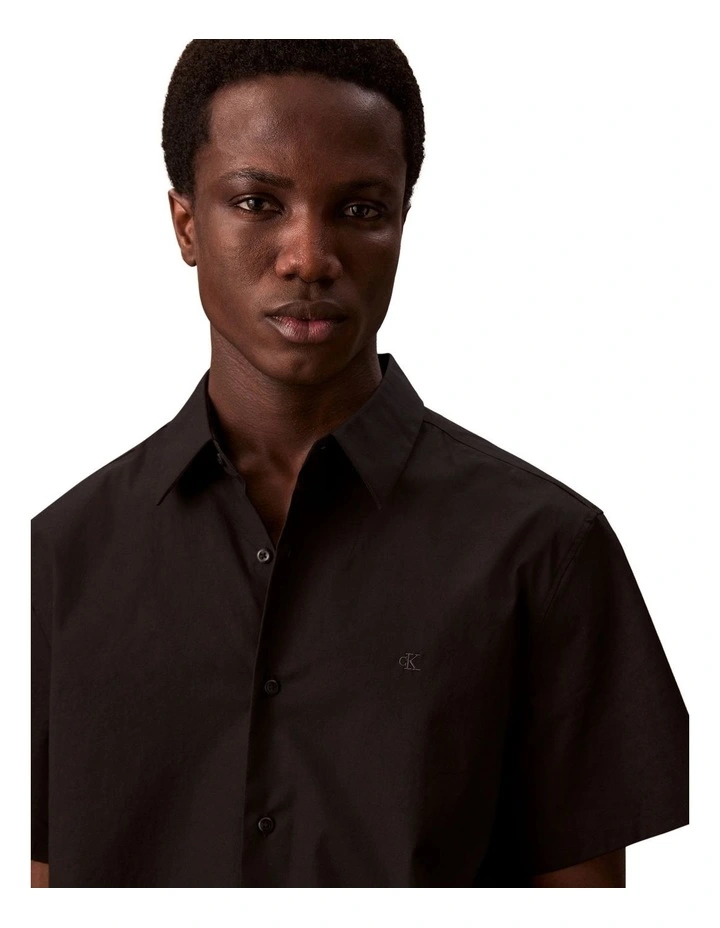 Solid Stretch Classic Short Sleeve Shirt in Black image 5