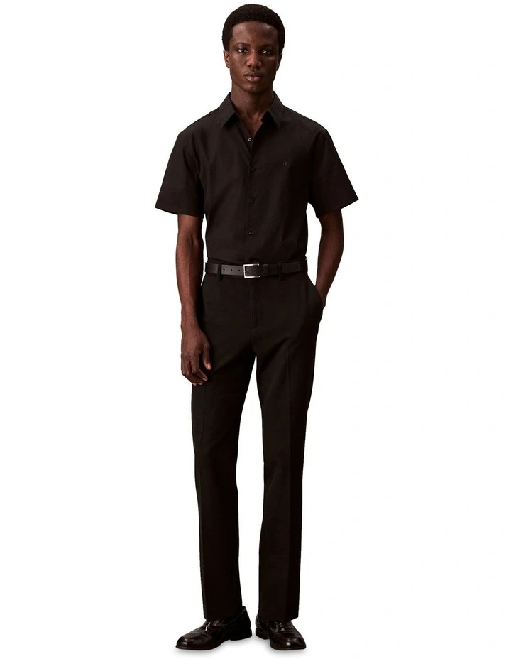Solid Stretch Classic Short Sleeve Shirt in Black image 6