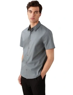 Solid Stretch Classic Short Sleeve Shirt in Seaside Aqua