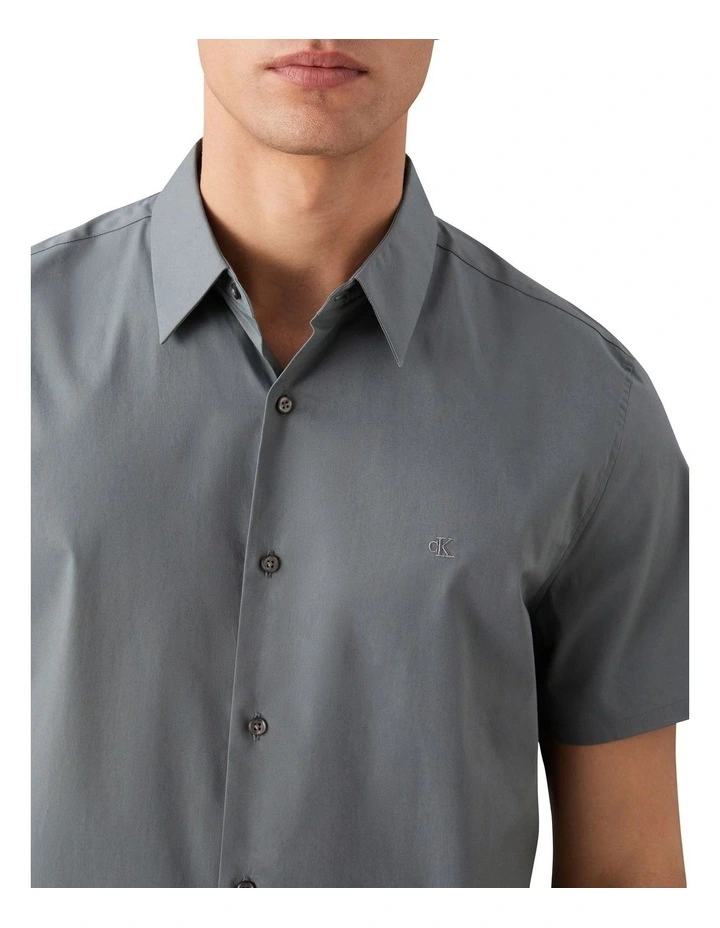 Solid Stretch Classic Short Sleeve Shirt in Seaside Aqua image 3