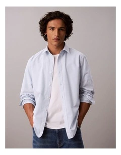 Solid Classic Oxford Button-Down Shirt in Niagara Mist
