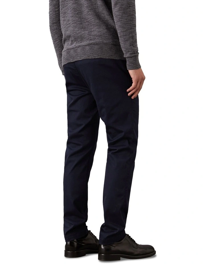 Slim Cotton Stretch Chino Trouser in Dark Sapphire image 2