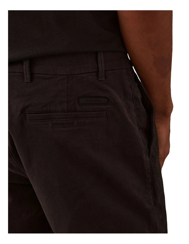 Modern Twill Slim Chino Short in Black image 3