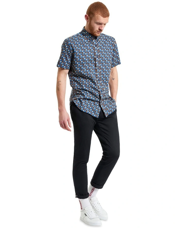 Retro Geo Print Short Sleeve Shirt in Blue image 3
