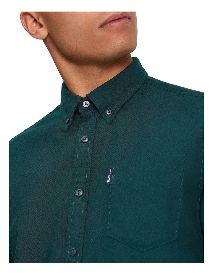 Signature Oxford Long Sleeve Shirt in Dark Green image 4