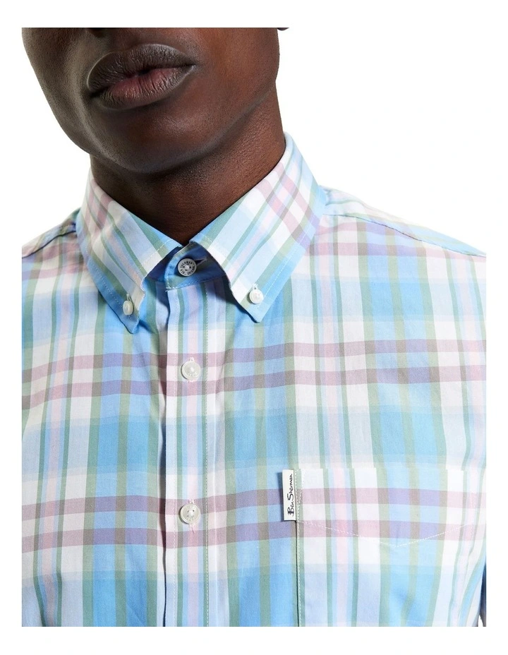Irregular Check Short Sleeve Shirt in Glacier image 4