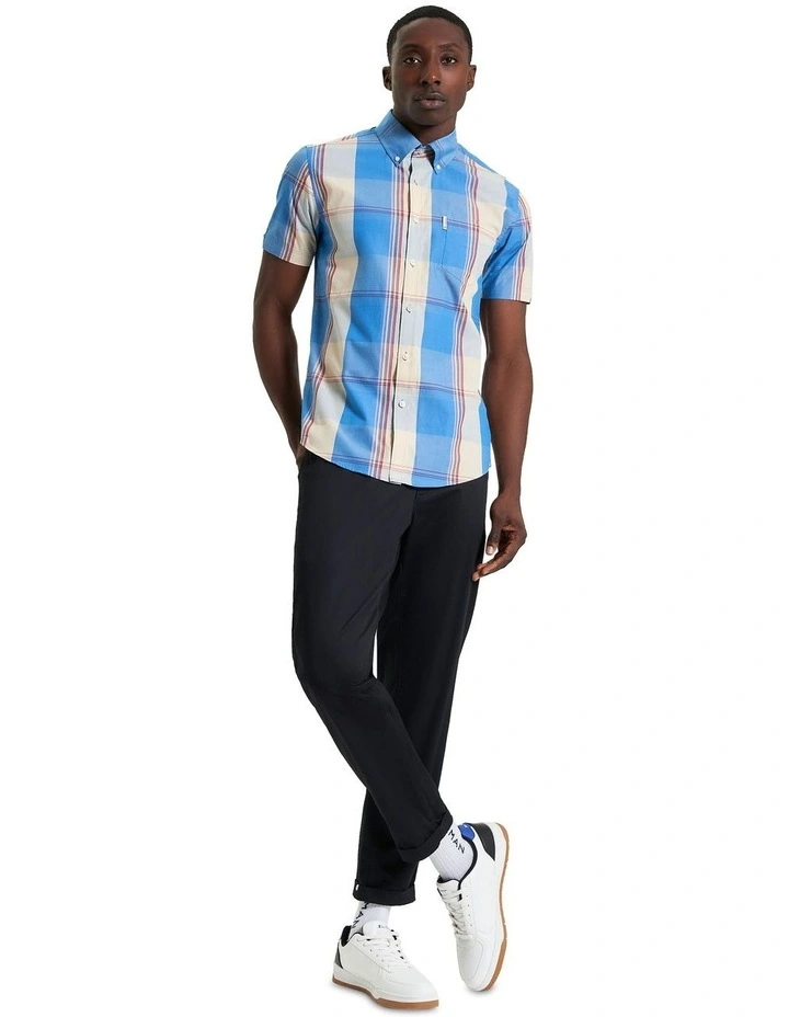 Overcheck Short Sleeve Shirt in Kingfisher image 3
