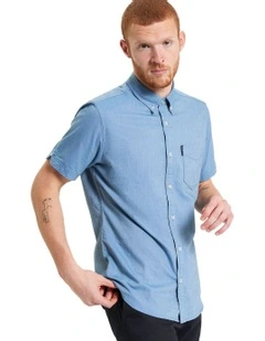 Signature Oxford Short Sleeve Shirt in Airforce
