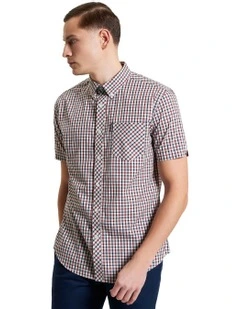 Signature House Check Short Sleeve Shirt in Red