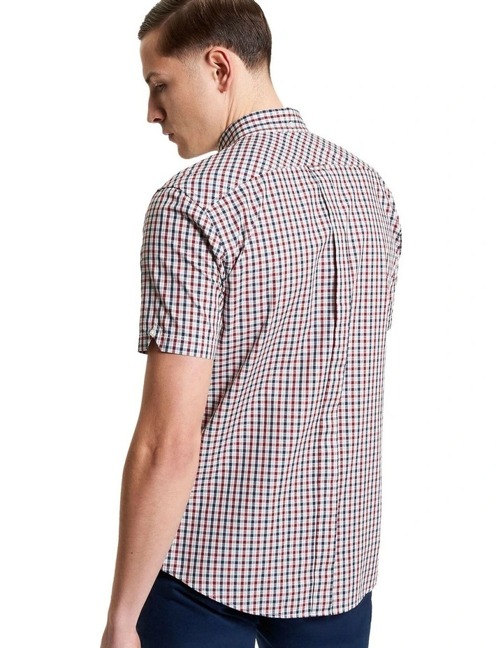 Signature House Check Short Sleeve Shirt in Red image 2