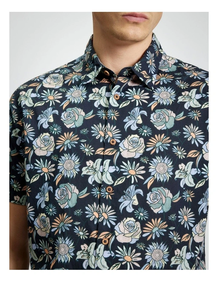 Watercolour Floral Print Short Sleeve Shirt in Black image 4