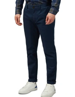 Signature Slim Stretch Chino in Dark Navy