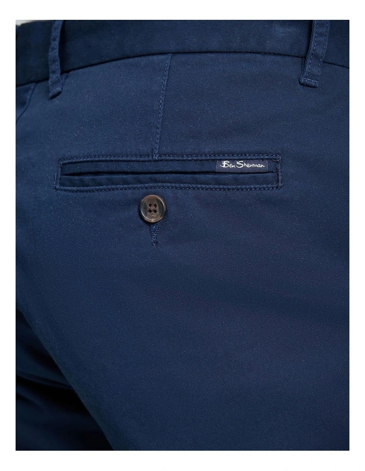 Signature Chino Short Dark Navy image 4