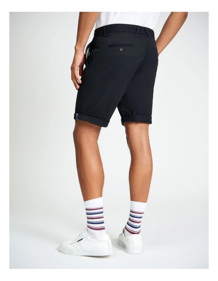 Signature Chino Short Black image 2